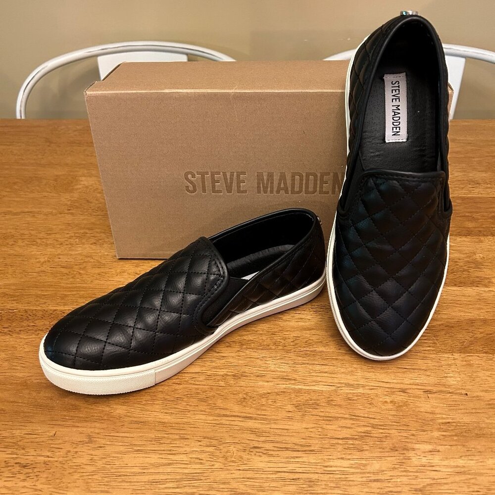 Steve Madden Ecentrcq Black Quilted Slip-on Sneakers Size 9